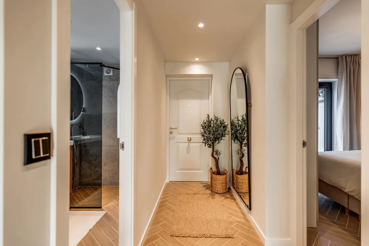 596c9b3a-6441-412e-ad44-bb5a86c6f48e