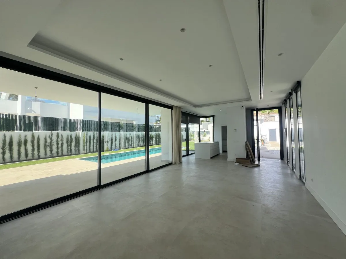 5c266c15-458b-4c4d-920b-5fc4f26e7740