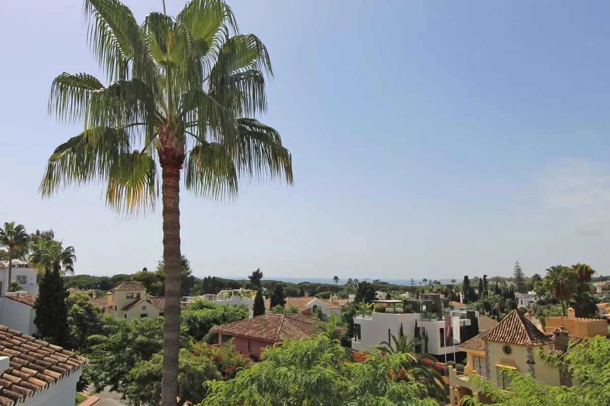 2fd97c64-8d12-45db-9275-81ac4d3a11e9