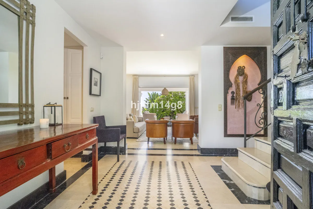 6ac4635f-2f47-4bf2-9b75-4e6c041789ec