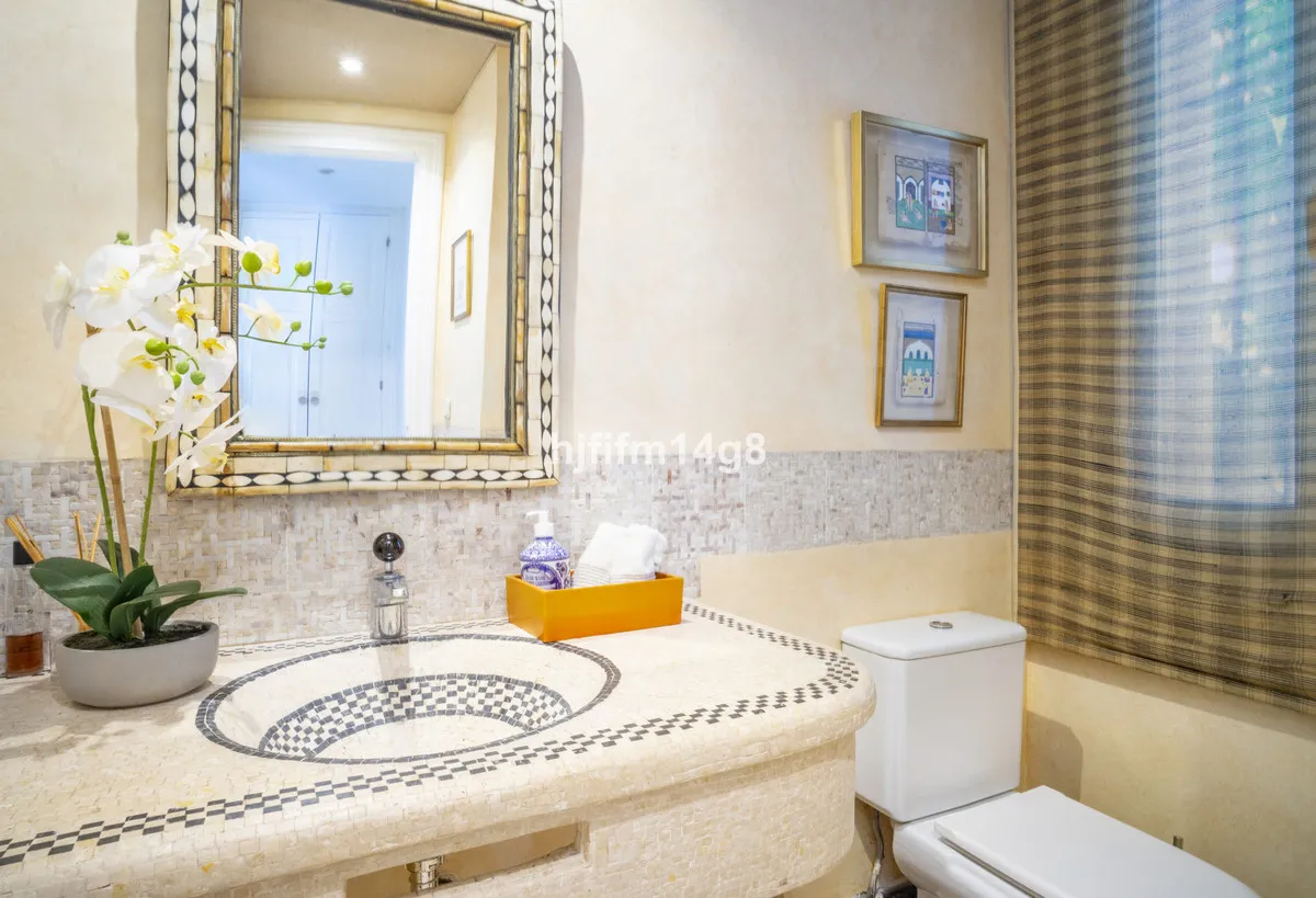 a610aaf8-f97f-4c42-8143-8800d50393fd