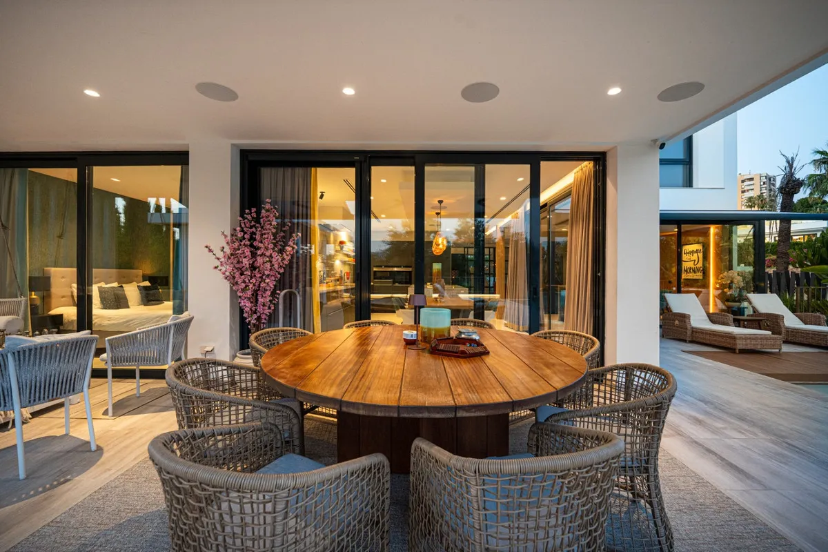 9280d28a-23f5-42b5-9b45-0c6a791d27d8