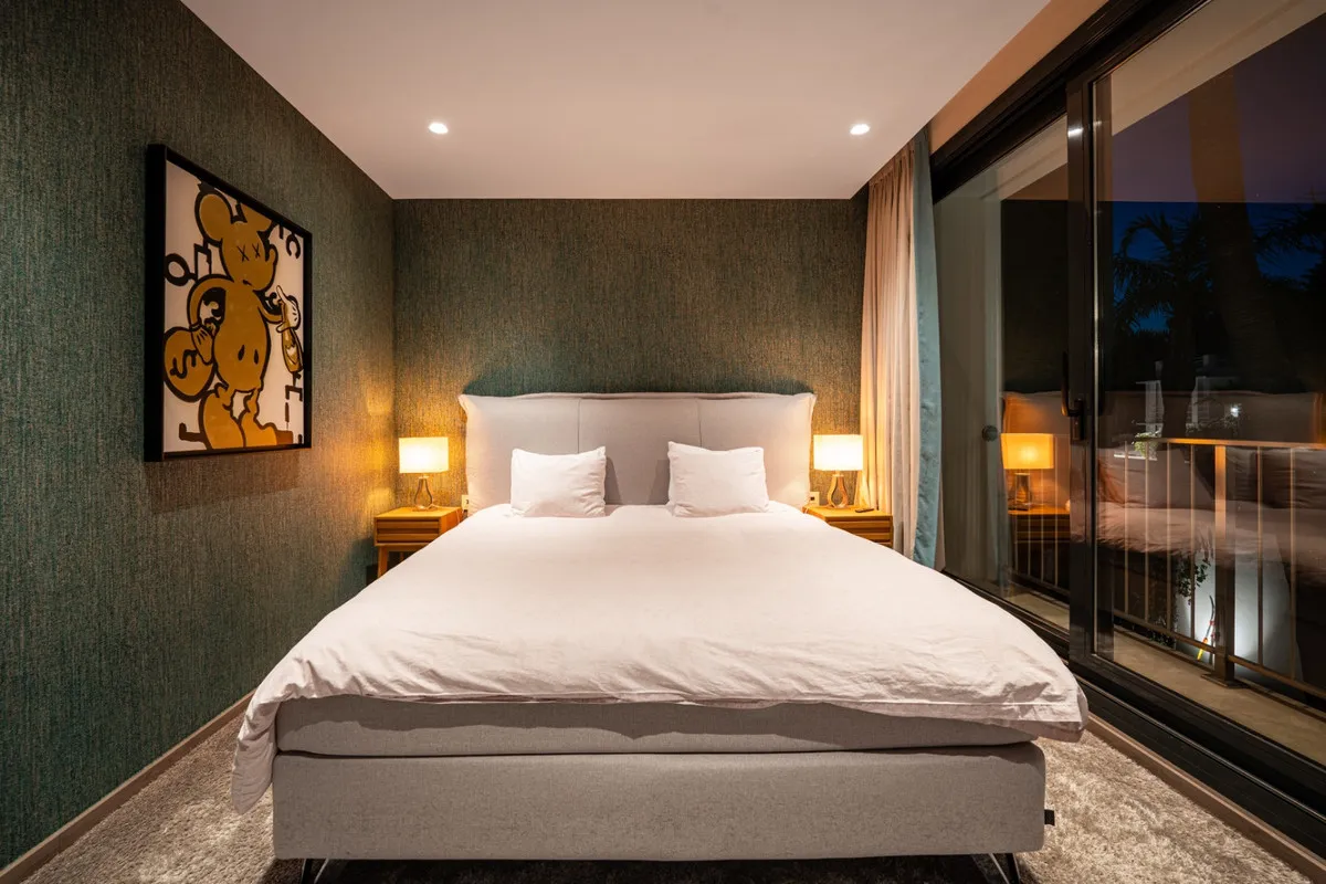 c5609ed0-efce-4f79-9f03-d21c76d61080