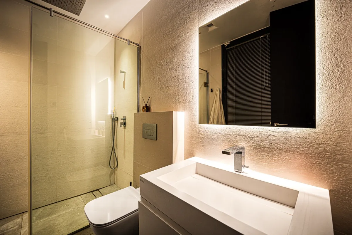 e7be7b02-294d-431c-8c9b-01ab1b1f7595