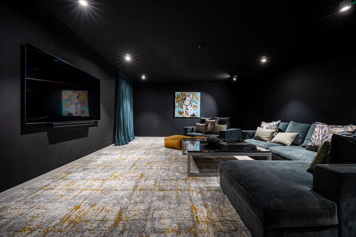 f3699010-aa7a-465b-aede-3be602ed5c51