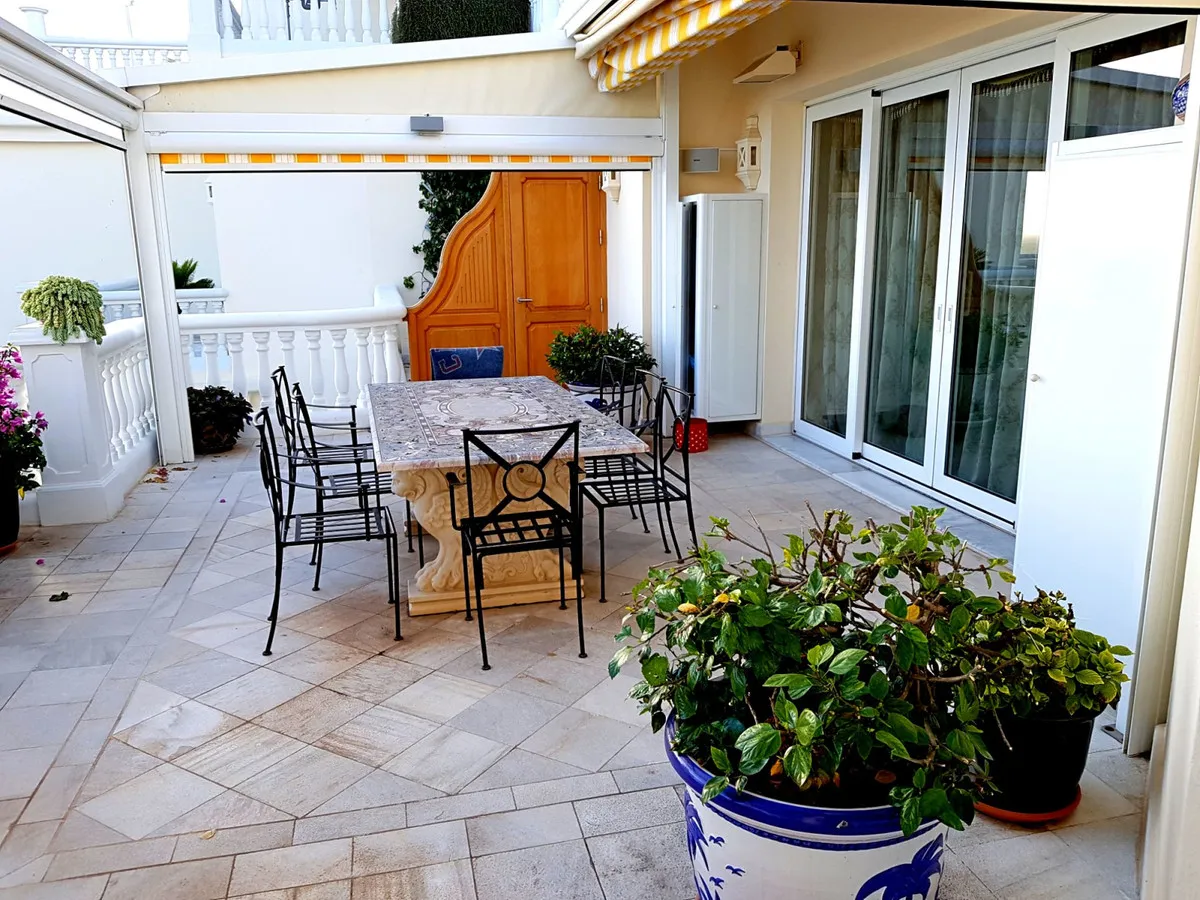 1b457eff-5a69-43d7-803a-42244f08dae0