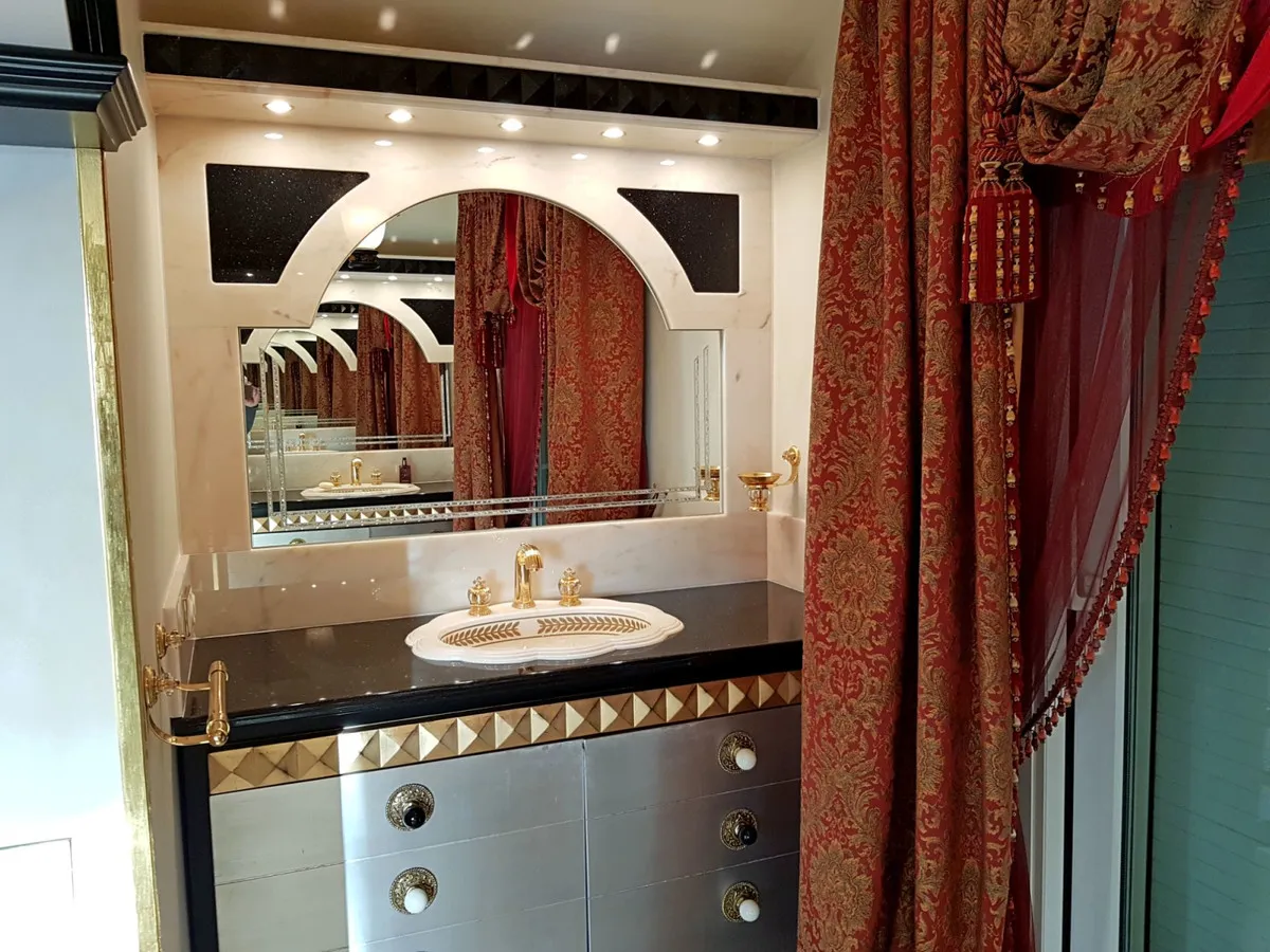 3be26651-f0e4-4c7c-94fe-0e0df847e75e