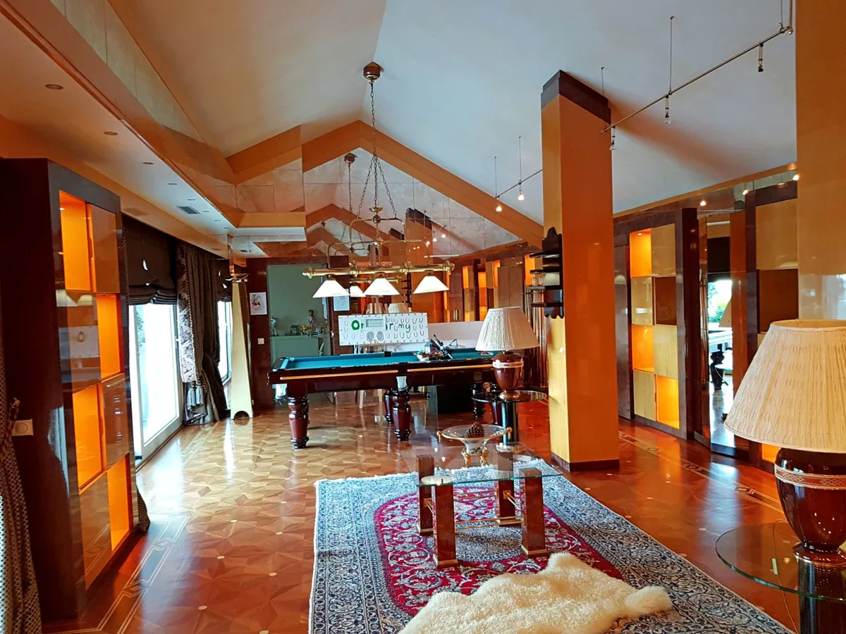 a36a322d-1de8-45ff-ae46-a38bd8fc4d12