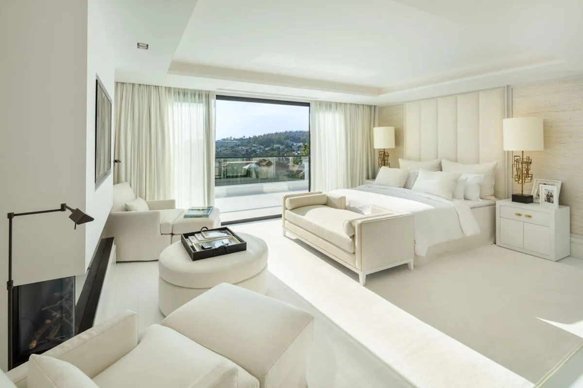 a5773630-3752-40df-80d8-d8058e3c4f05