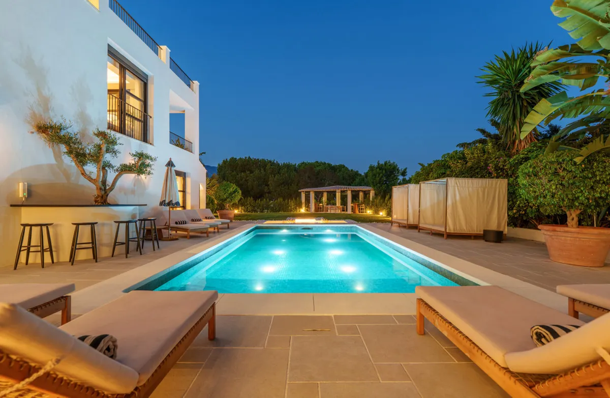 11a0dd84-98f2-41b8-ab05-67715cedaf42