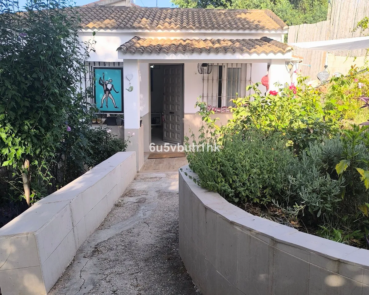 9317c3ea-0107-4d2e-b51b-b50bd417216a