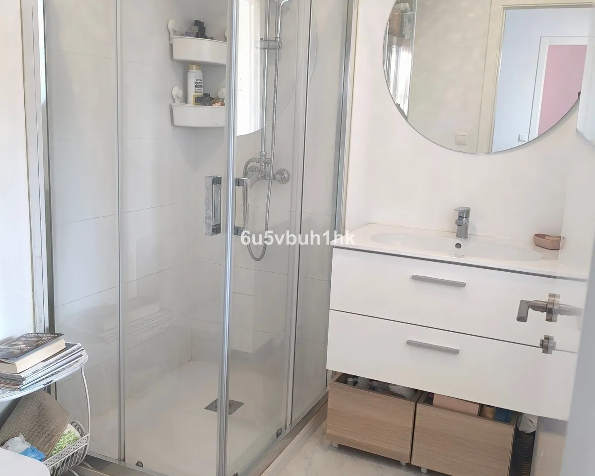 b35f6d89-c5e3-49be-b0d5-aaa89fc0595e