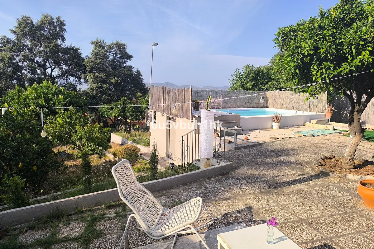 cf1839dc-f0d6-472a-ba4f-b6c9dc1543dd