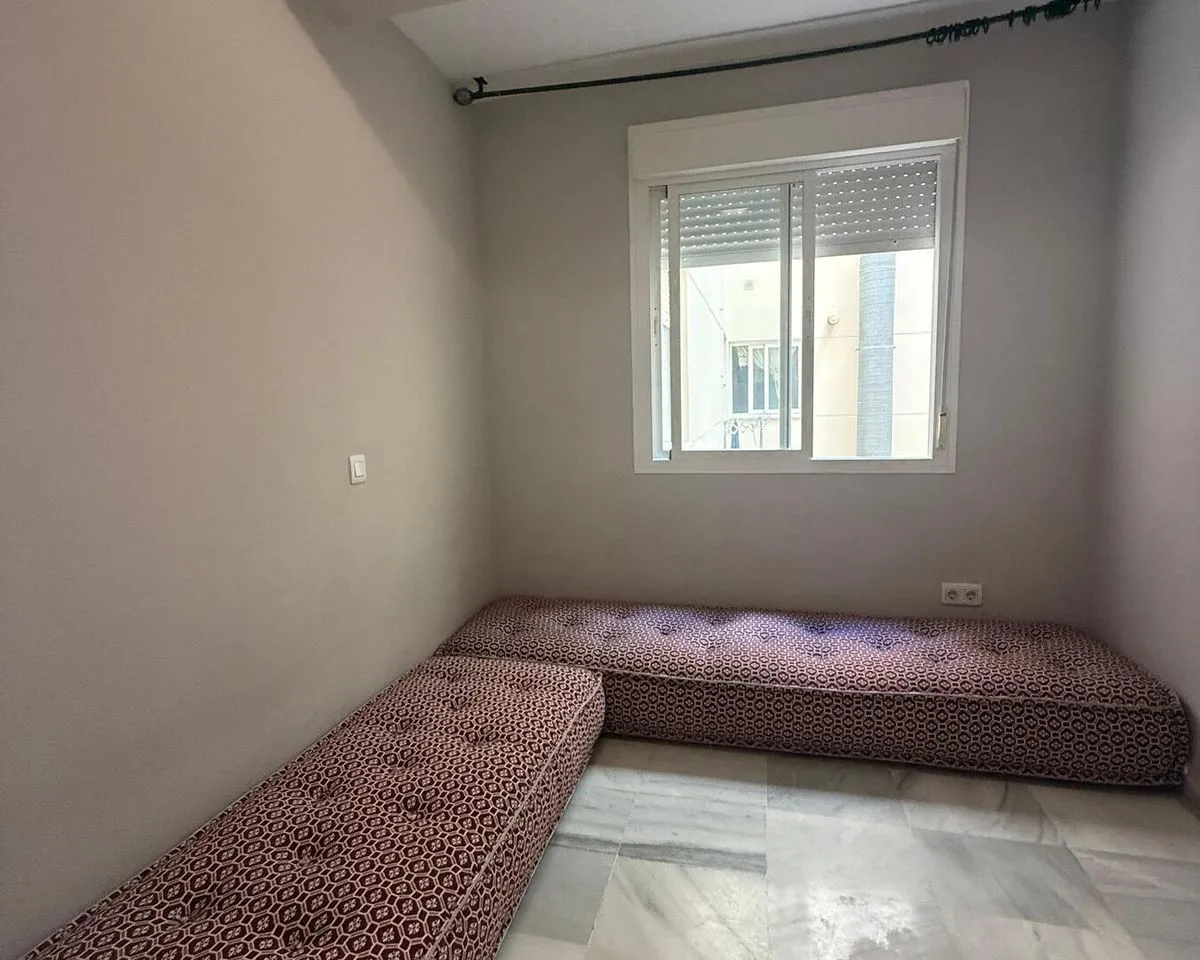 af5a8d33-1b24-427a-9f1f-6137d570d408