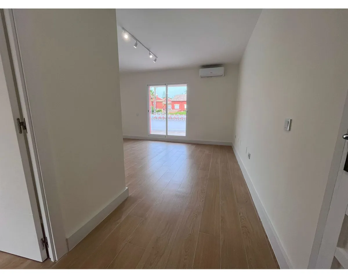 8260856c-fad9-442c-a4f6-b6cc3b876106