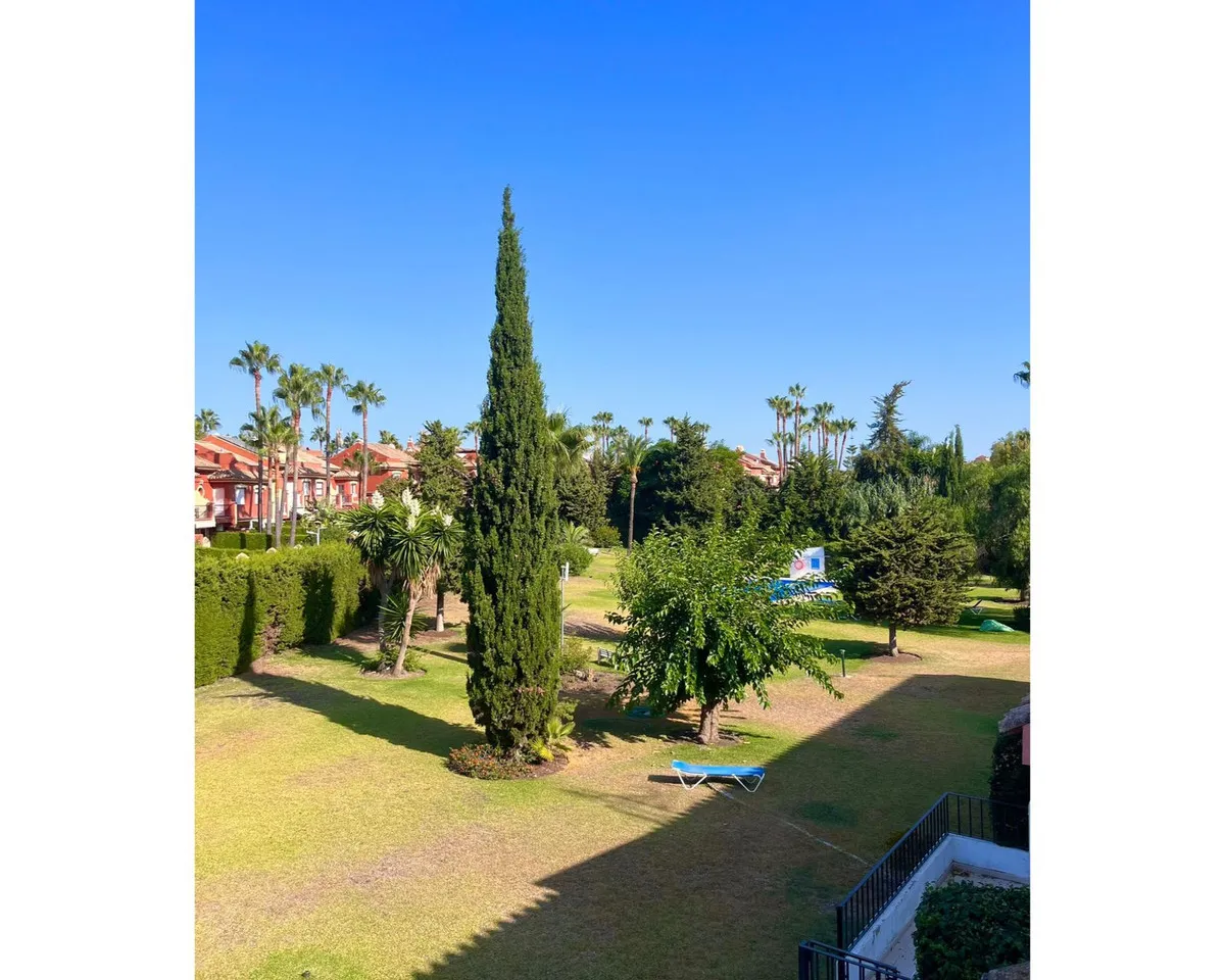 e8c02f91-9aee-4b69-aa16-0eee9e5aa5bb