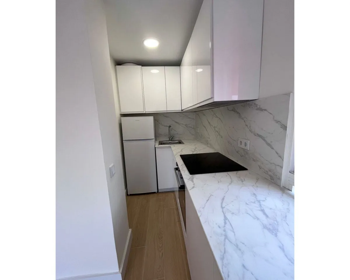 fb5f1a20-6cba-4782-8ad8-b747c694f033