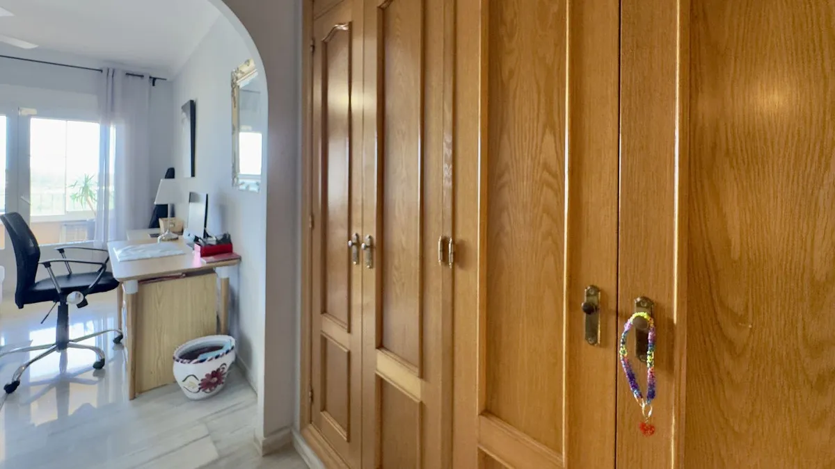 26899cbb-8434-411e-b3ff-937853f4a533