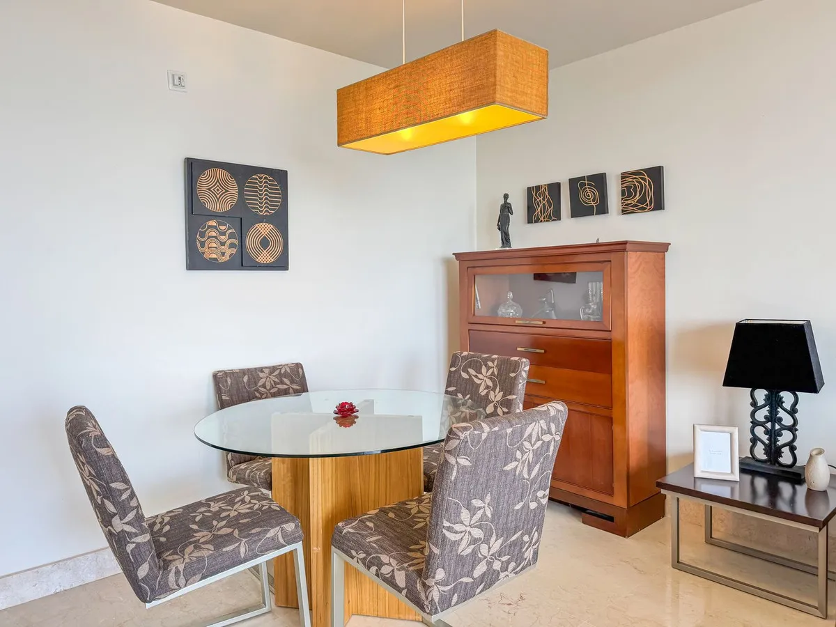 905de795-d34c-4a80-b08a-645b675ef361