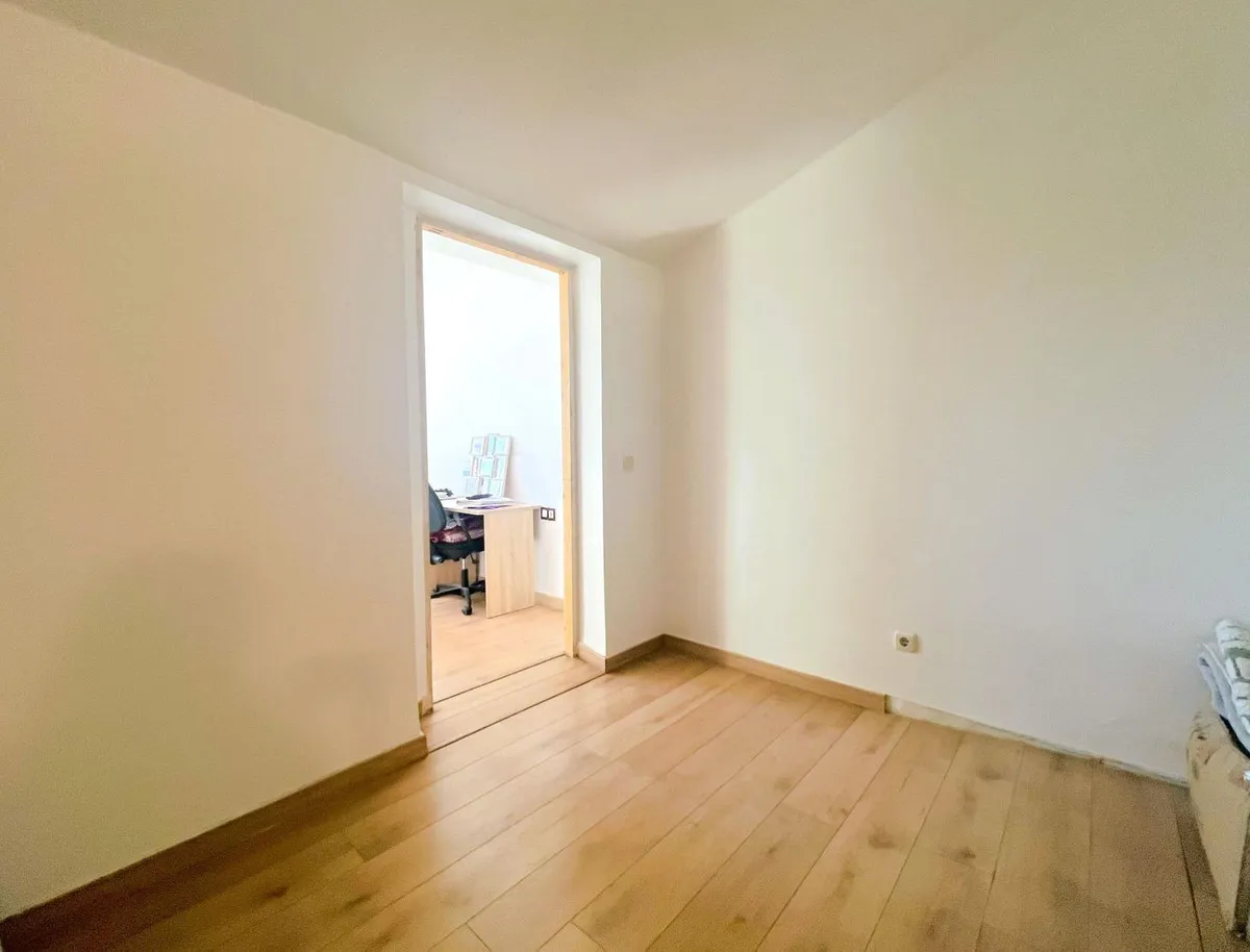 a1934760-678c-4ed3-8708-894d9fd17bfd