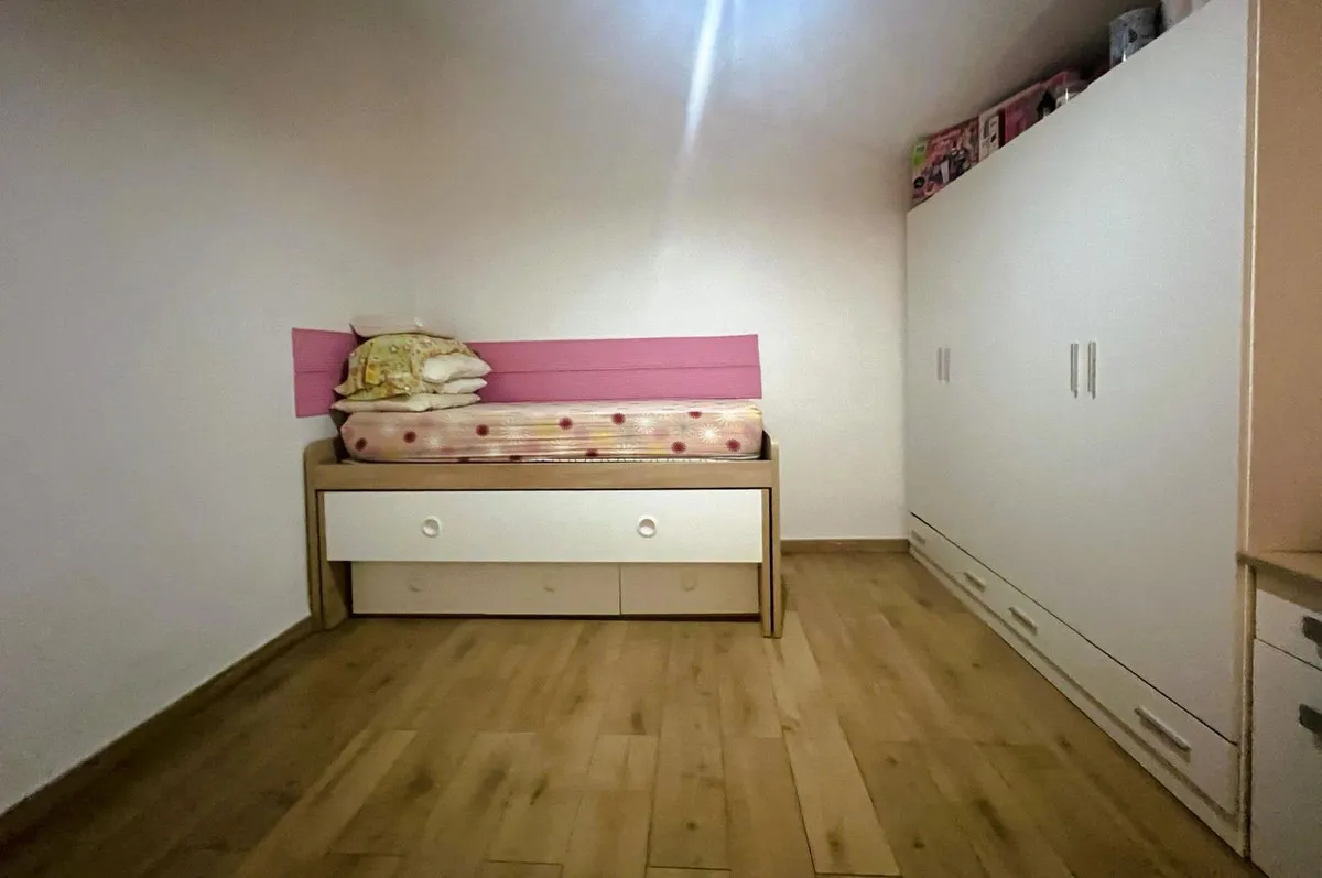 ac00cb71-0c24-49f8-b280-c4114df80659