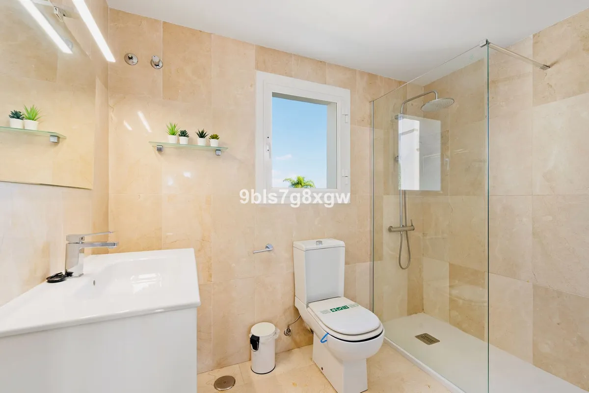 2ffcf280-3cbc-4877-bcd7-f212eb60aaa3