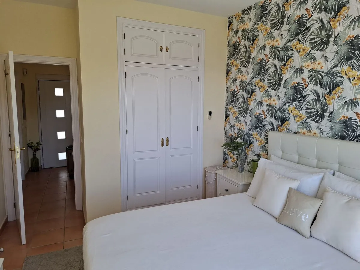 14b4566e-f830-4df3-b177-a806746d16be