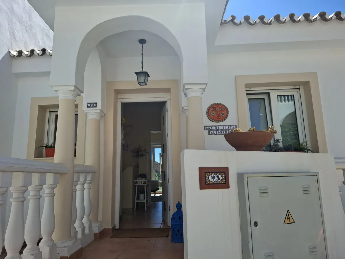 14b57f56-2fad-499e-a800-a2ace587afa4