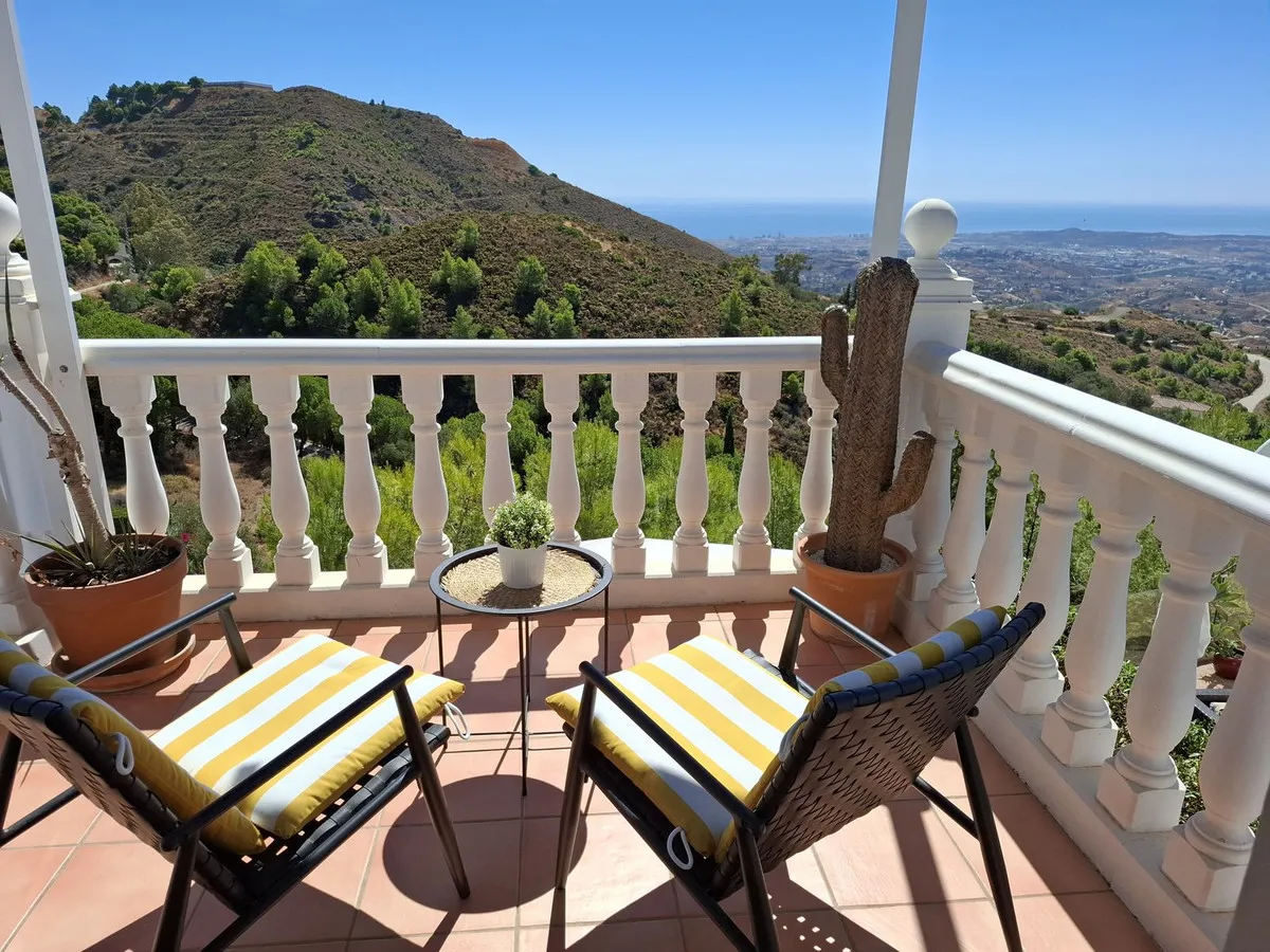 4de81ab7-9c9b-4f5a-8969-14e5a3f035f4