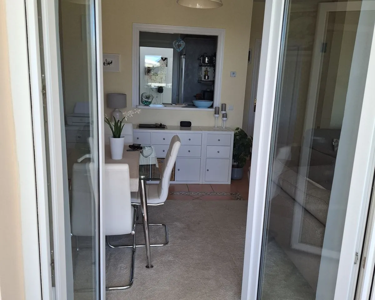 6417c9b2-4d8d-4f0d-b0b2-736b7f27192b