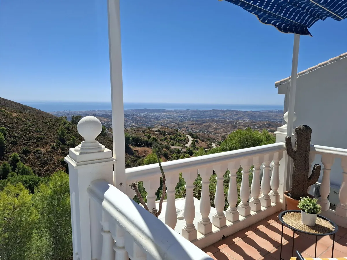 b8477c69-bb46-417c-89fd-6876bc38649c