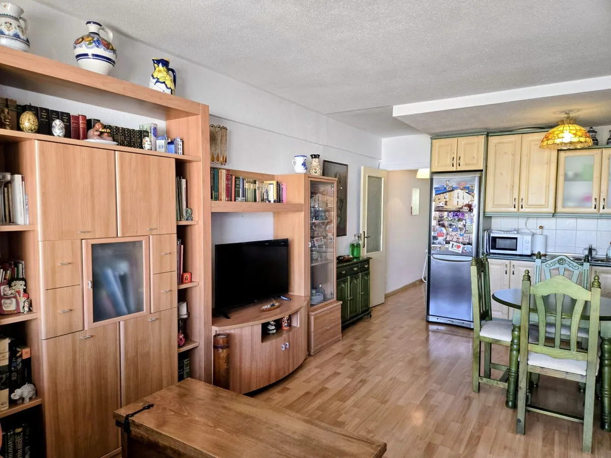 6e2c3afc-cda2-48f7-be20-69f4d8d58136