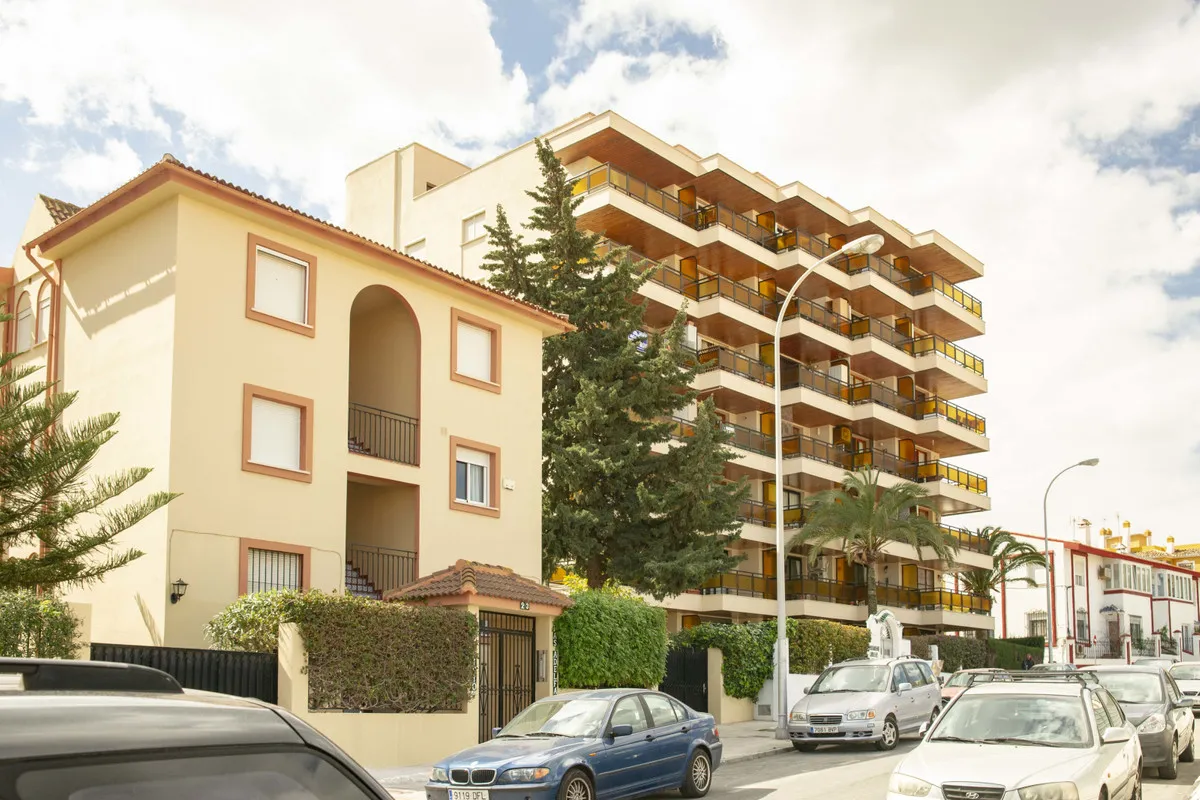 f958e10d-90f5-4d1b-a31a-131946fecd67