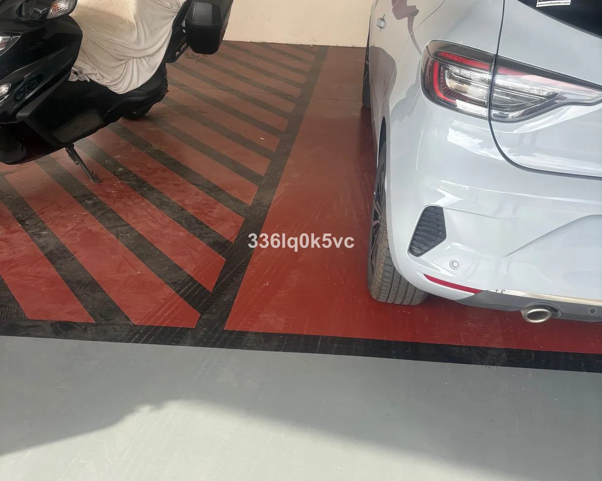 b230b993-628a-4e35-a952-3766e77cd156