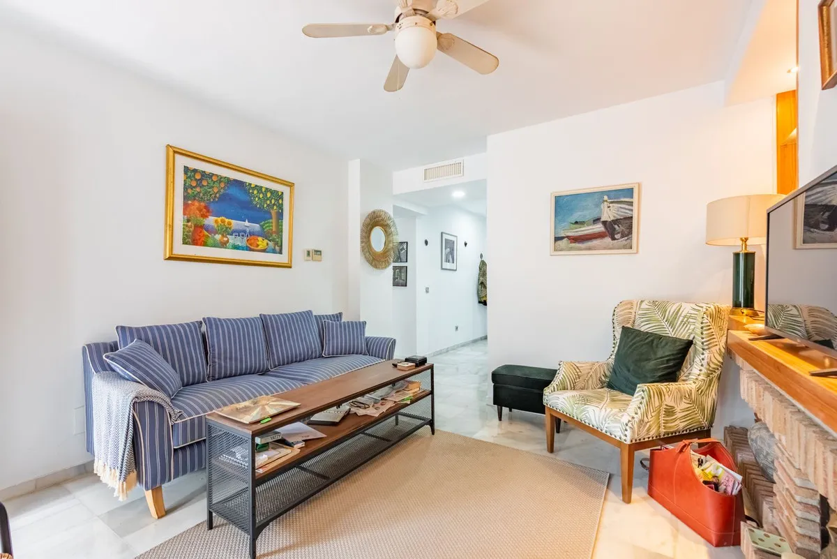 ff711ba7-2827-4f9c-a482-f0fcc235ccee