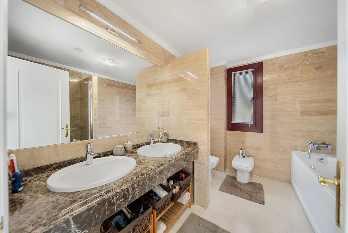 2af100db-1533-4190-8f08-fc501318179f