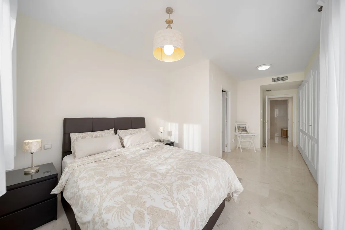 949c917f-5140-4d1d-80ee-7bba31ab4038