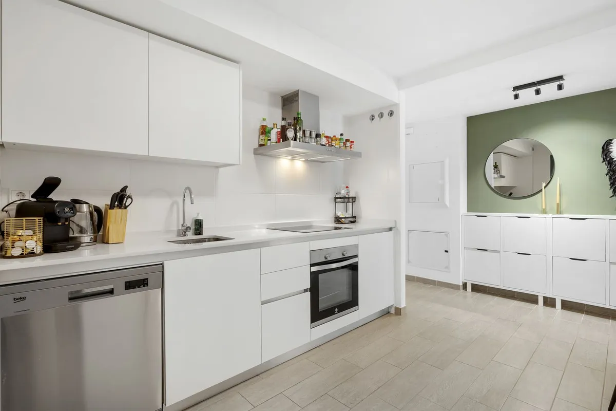 32cb2dc2-3f78-4851-a54b-eec6e824387b