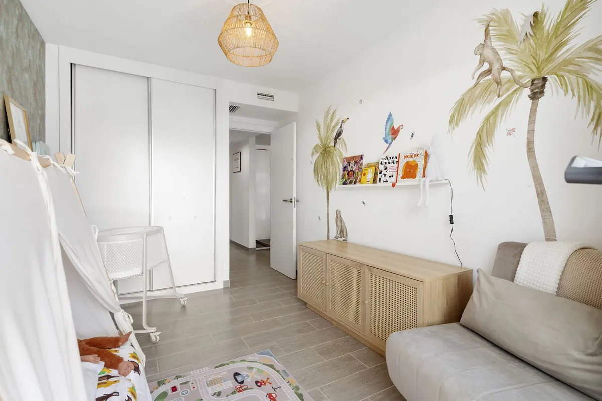 6025f867-c930-4987-b17d-a42f3e8379c9