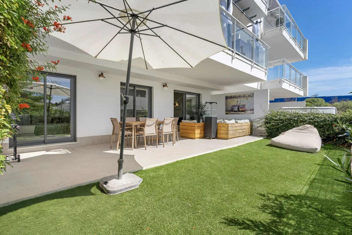 7c2f5a28-33bb-42ef-9c27-1111d5d51c5a