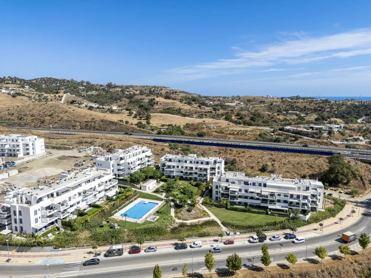 e4c5afdc-b16a-40ea-bad4-13723e6d74de