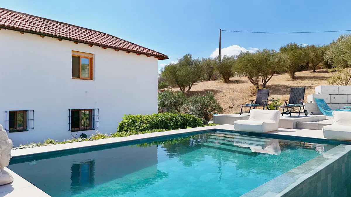 8b1b9f49-e315-4822-9e57-c118c16853cc