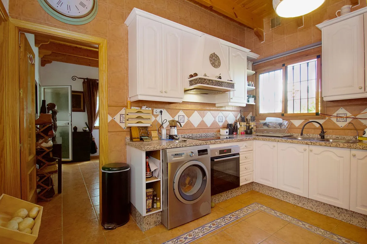 f359636e-dd3e-43eb-befa-6dba89e476ae