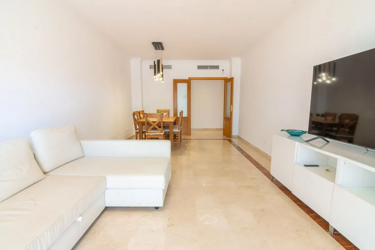 e09c0ed1-e7ca-4d91-aa20-f2e7d2ce8576