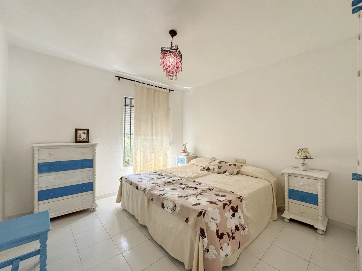 1e87b504-82de-42bb-aa83-0c3fe216669d