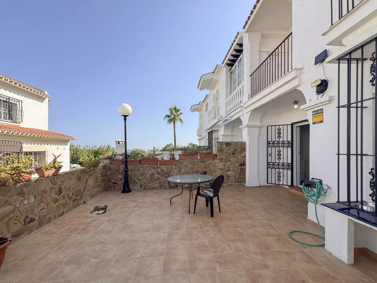 489ae027-b584-46e7-adcb-266feef94e2e