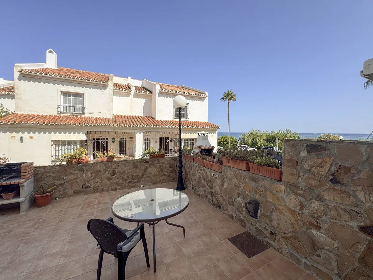 c041c99f-2d6f-478f-9f96-df5e4ad52b4b