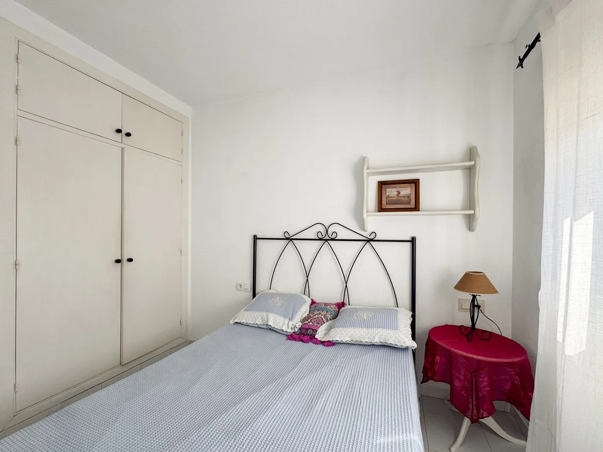 d9957951-5c00-4796-88ba-83d9caabf9bf