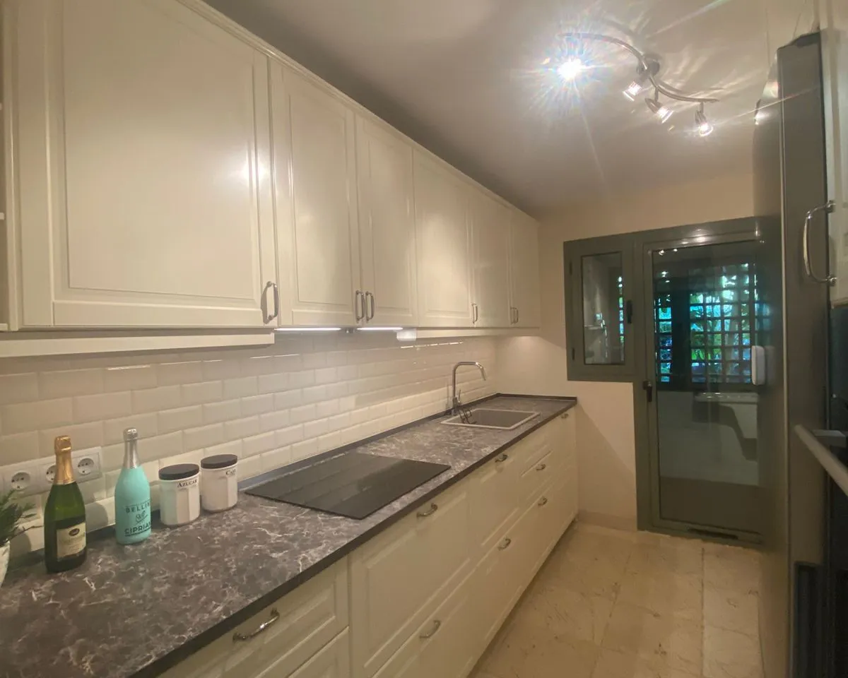 941b5b74-72ba-488c-945d-58656d2ee200