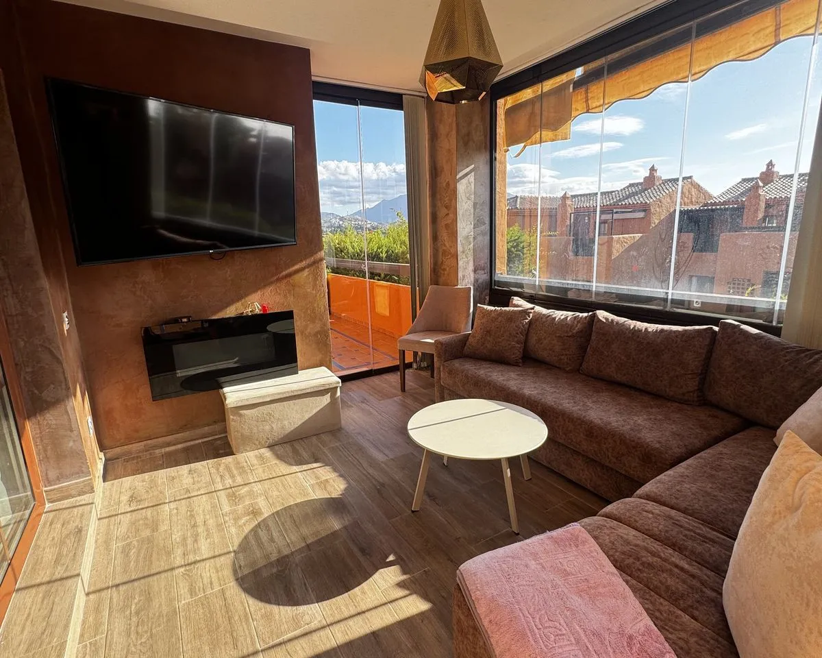 a2bb872b-3cc5-49b1-bd9b-6a608dadd84c